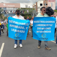 Afectados al desfalco de COSAVI se sumaron a la marcha blanca