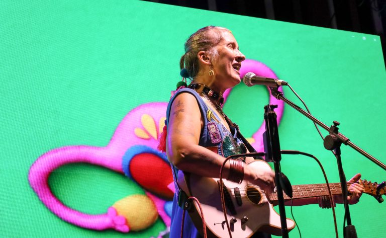 La interpretación de La Ciudad de la Furia de Soda Stereo tomó por sorpresa a los asistentes.